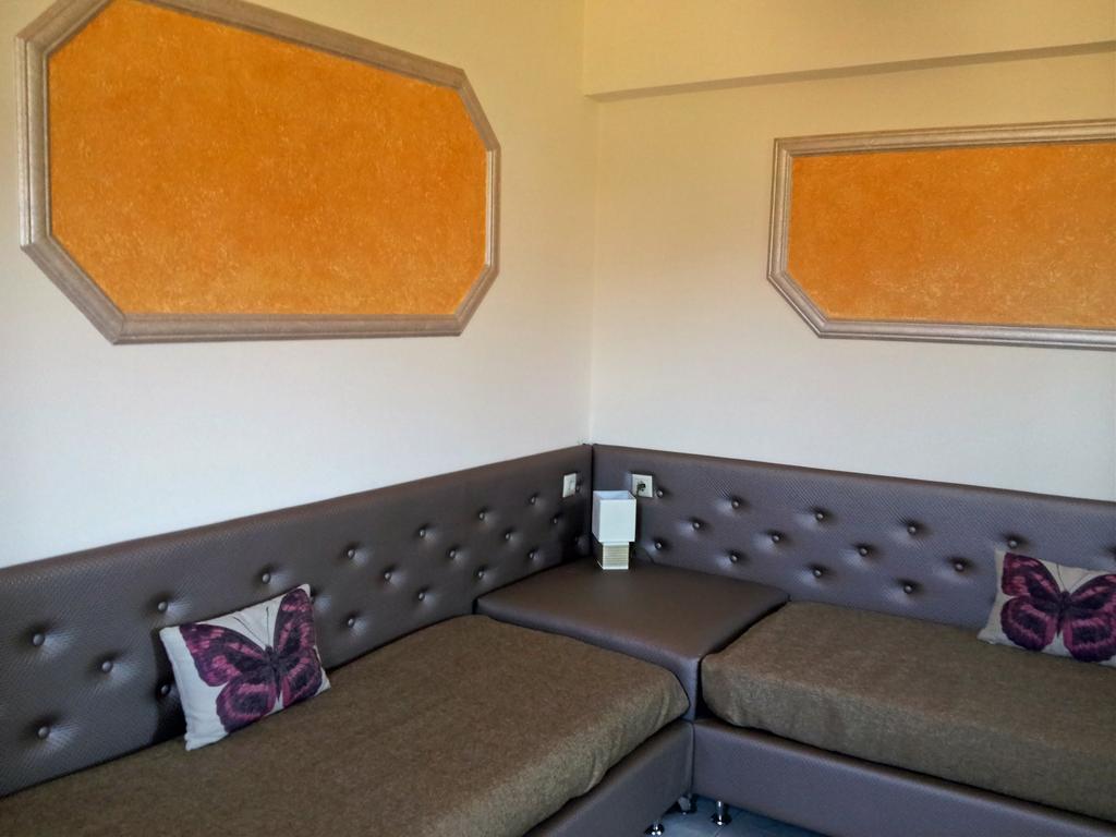 Cretan Family Apartments Malia  Ngoại thất bức ảnh